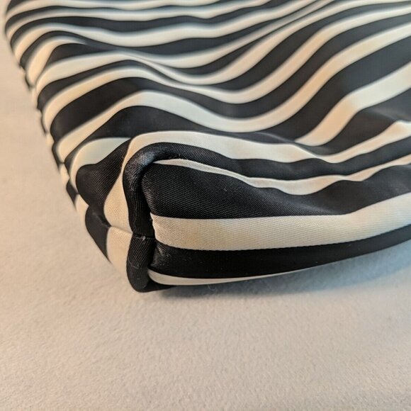 Kate Spade Flatiron Cammy Striped Nylon Shoulder Bag Purse Black White Crossbody - Picture 4 of 16
